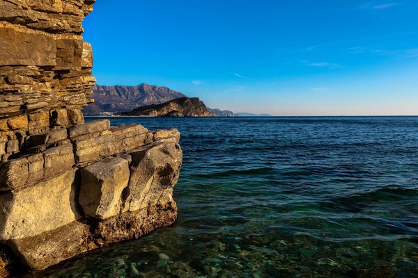 How Does Camping Contribute to the Growth of UK's Tourism Sector?